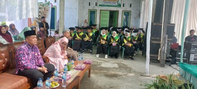 Pembukaan wisuda tahfiz Yayasan Pendidikan Al Quran An. Nazhifah Guo Kel. Kuranji Kec. Kuranji Padang